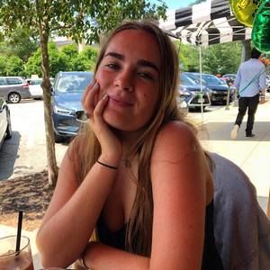 Meet your Posher, Greer